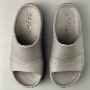 SPERRY Top Sider Float Slide in Gray Women's size 7